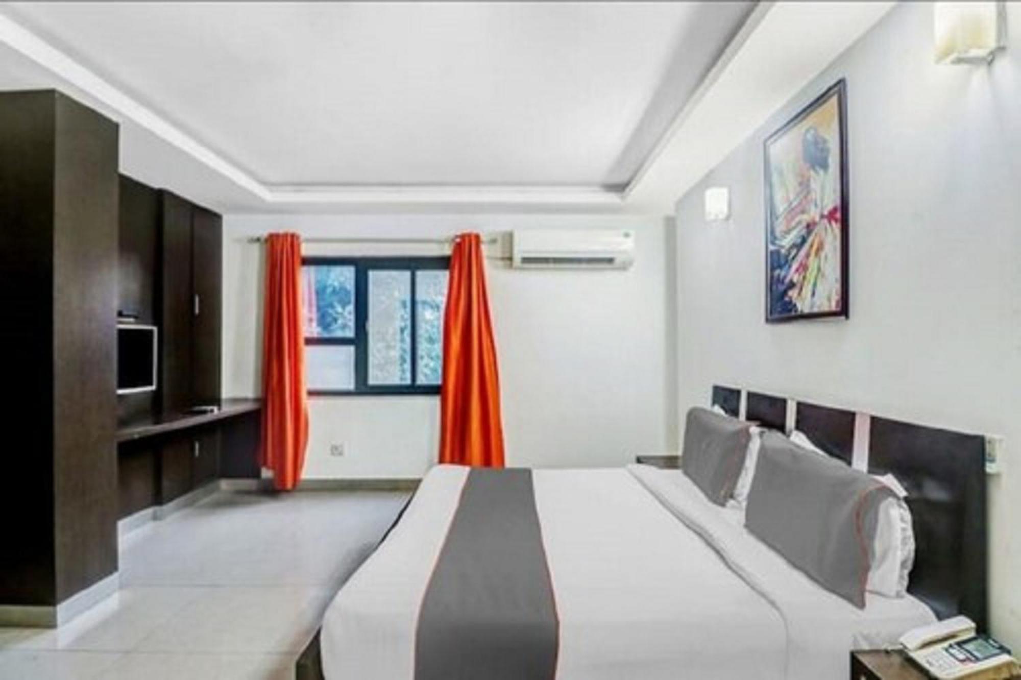 Hotel Shanti House New Delhi Karnail Singh Stadium Gate No 1 エクステリア 写真